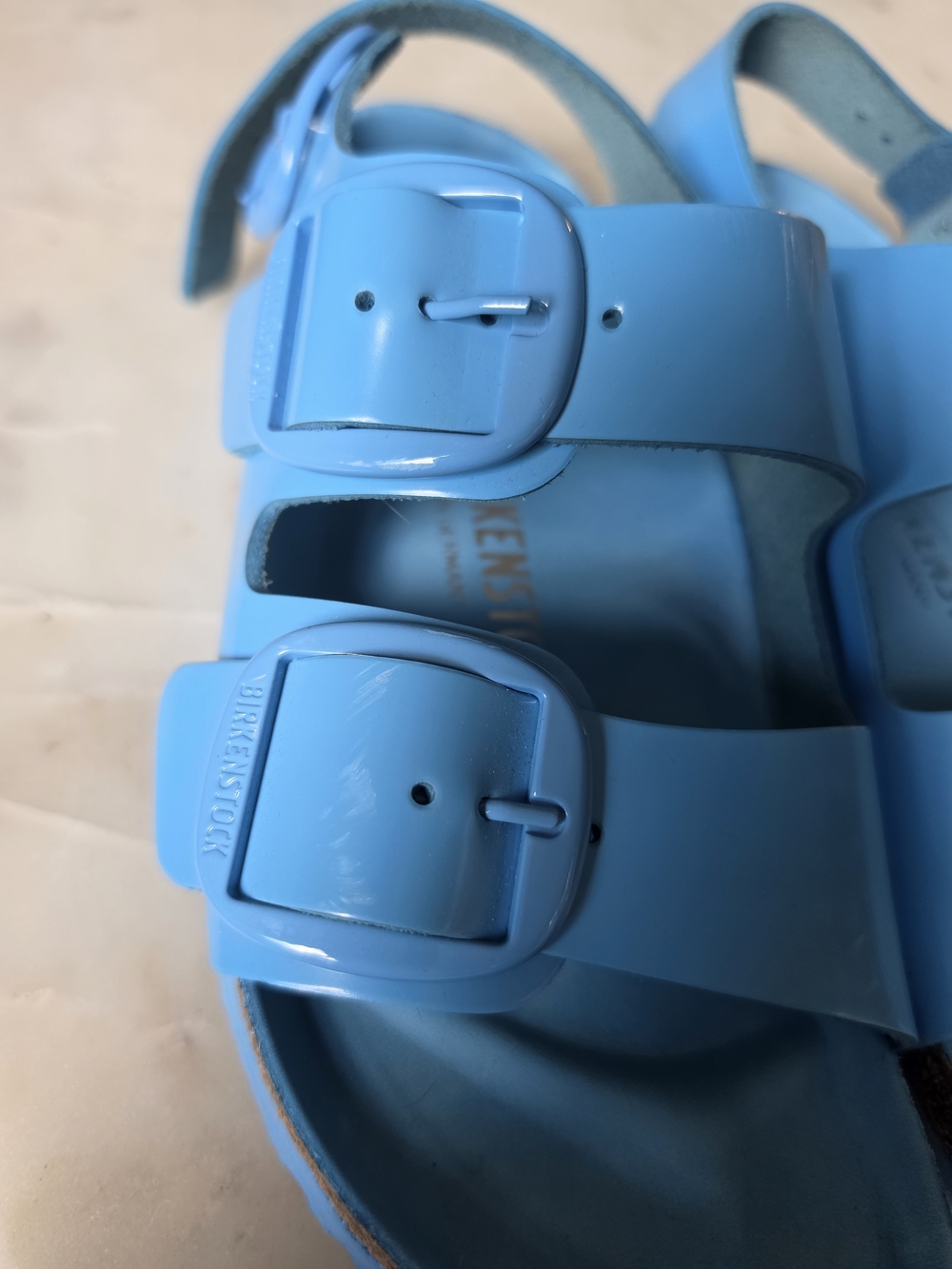 Birkenstock Milano Big Buckle Leather Sandal High Shine Sky Blue Size 7-7.5 - Picture 6 of 9